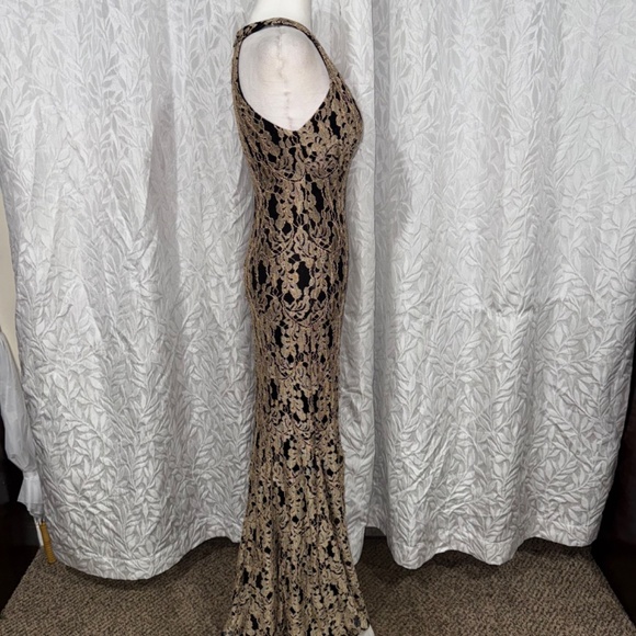 black and gold body con formal prom halter fitted size small bridesmaid dress - Picture 10 of 11